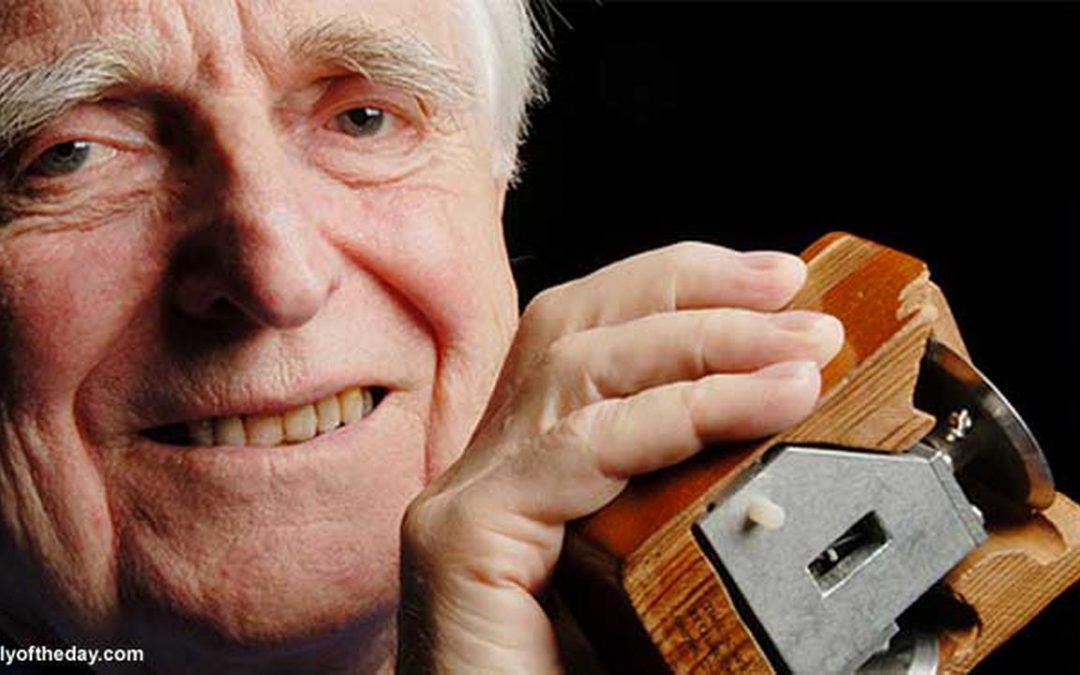 Douglas C Engelbart : Pencipta Mouse